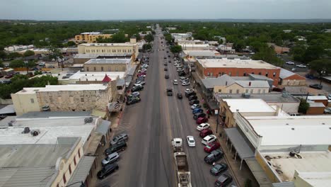 Luftaufnahmen-Der-Berühmten-Deutschen-Stadt-Fredericksburg-In-Texas