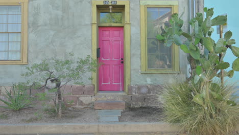 Altes-Adobe-Haus-Im-Spanischen-Stil-Im-Viertel-Barrio-Viejo-In-Tucson,-Arizona