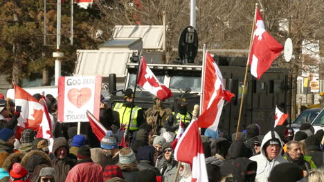 Ottawa-freedom-convoy-protest-rally-against-vaccine-mandate