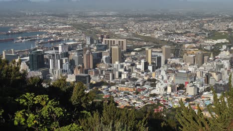 Downtown-Cape-town-and-shipping-terminals,-seen-from-Signal-Hill