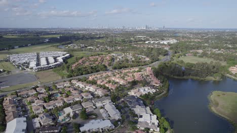Aerial-View-Of-Townhouse-Complex-In-The-Thriving-Suburb-Of-Robina-In-Queensland,-Australia