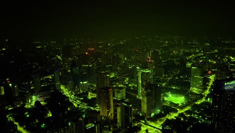 Eine-Übersichtsaufnahme-Der-Stets-Geschäftigen-Stadt-Malaysia-Bei-Nacht