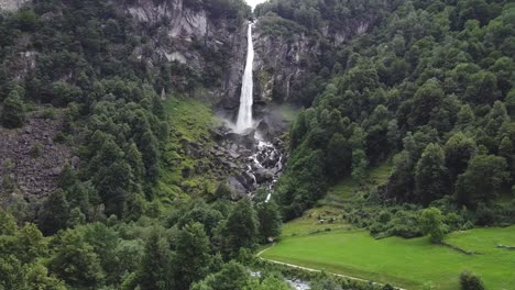 Foroglio-waterfall-in-Switzerland