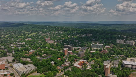 Birmingham-Alabama-Aerial-v27-panoramic-view-drone-flyover-southside-capturing-landscape-views-of-highland-park-and-redmont-park-neighborhoods-with-highway-traffics---Shot-with-Mavic-3-Cine---May-2022