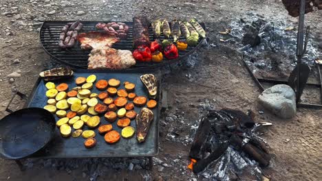 Delicious-grilled-vegetables-and-meat-in-Argentine-grill,-south-american-grilled-style