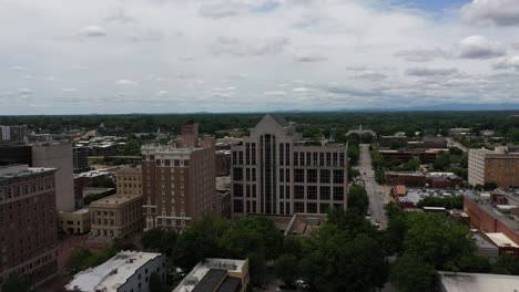 Aerial-shot-of-Greenville-in-South-Carolina,-historic-buildings-and-on-a-cloudy-day