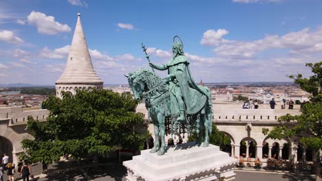 Aerial-orbit-around-Saint-Stephen-king's-statue-in-Budapest