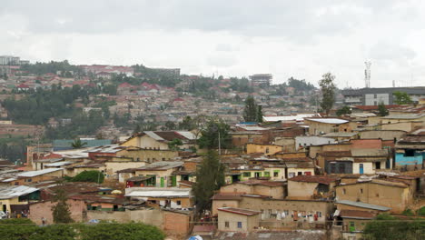 Tiro-De-Los-Barrios-Marginales-De-La-Ladera-En-Ruanda