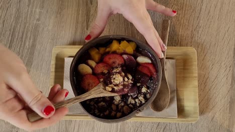 acai-bowl-with-fruit-and-nuts