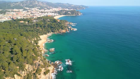 Discover-the-hidden-gem-of-Lloret-de-Mar-from-a-unique-perspective-with-our-aerial-drone-tours