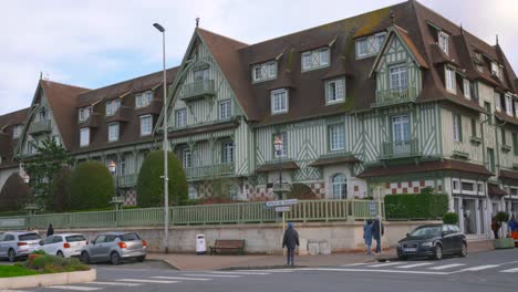 Hotel-Barriere-Le-Normandy-Deauville