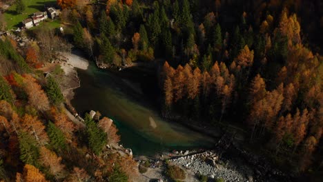 Naturpark-Val-Di-Mello-Während-Der-Herbstsaison-In-Der-Lombardei,-Italien