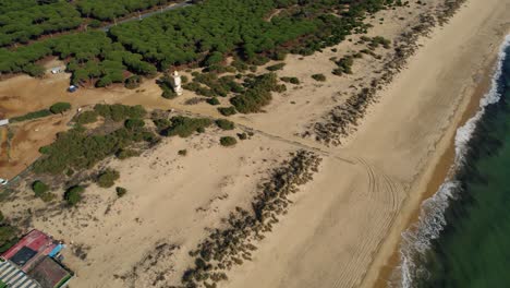 Luftaufnahme-Des-Meeresstrandes-Von-Huelva-In-Spanien