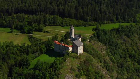 Castle-On-Mountaintop-Near-Vipiteno-Italian-Village-In-Trentino-Alto-Adige-Bolzano-Italy