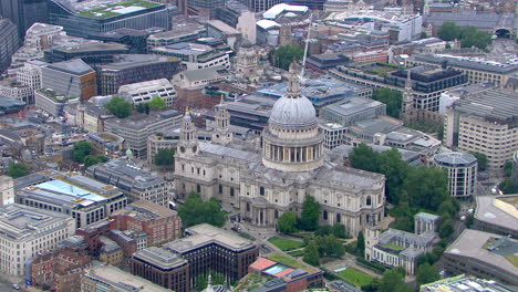Slow-aerial-zoom-out-shot-of-the-famous-St-Paul's-Cathedral-in-London