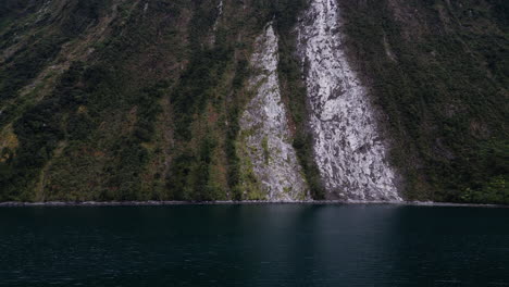 Exposed-slope-of-fjord-after-landslide-and-tree-avalanche,-Milford-Sound