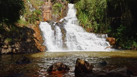 Touristenattraktion-Datanla-Wasserfall-In-Da-Lat,-Vietnam