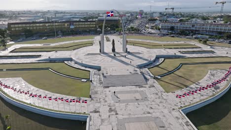 Aerial-View-Of-Flag-Square,-Plaza-De-La-Bandera-In-Santo-Domingo,-Dominican-Republic