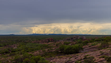 Timelapse-of-storm-clouds-forming-on-the-skyline-in-the-Northern-Territory,-during-late-afternoon