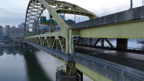 Pittsburgh,-Puente-De-Fuerte-Pitt