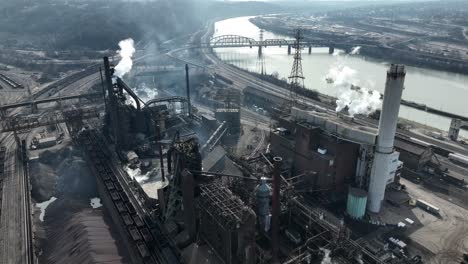 Altes-Stahlwerk-Im-Westen-Von-Pennsylvania