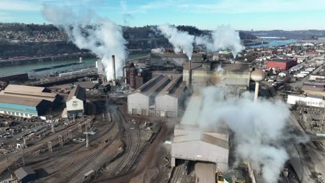 Steam-from-US-Steel-mill-in-Braddock,-Pennsylvania