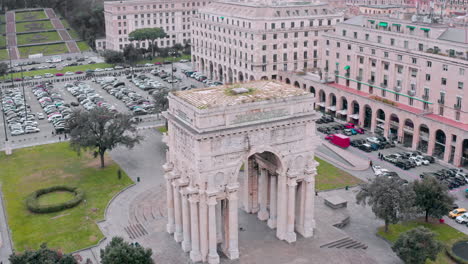 Arco-Della-Vittoria-memorial-arch-in-Piazza-della-Vittoria,-Genoa,-Italy