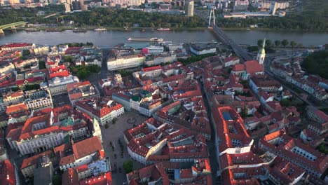 Aerial-tilting-shot-overhead-the-stunning-city-of-downtown-Bratislava,-Slovakia