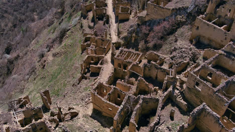 Medieval-stone-ruins-of-an-old-mountain-village