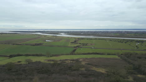 Aerial-view-of-Hadleigh-Ray-estuary-in-the-Benfleet-Downs,-drone