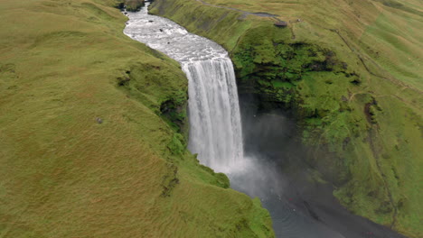 Skogafoss-waterfall-in-Iceland
