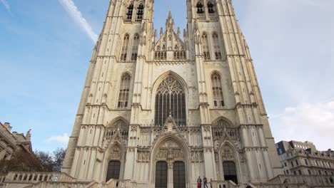 Iglesia-Catedral-Católica-Romana-En-Bruselas