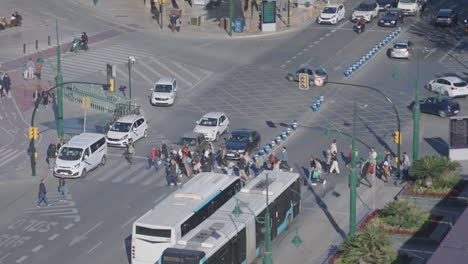 Busy-traffic-crossroad-in-Malaga,-Spain