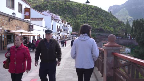 Tejeda,-Spain-February-10-2023:-Woman-walking-through-Tejeda-town-in-Gran-Canaria