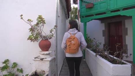 Woman-walking-through-Tejeda-town-in-Gran-Canaria