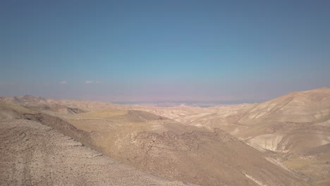 Slow-forward-Flyby-aerial-of-Judaean-Desert-Mountains-before-sunset