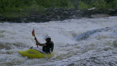 Extreme-sports-kayak-summer-athlete
