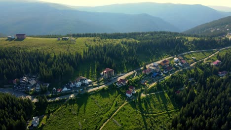 Luftdrohnenaufnahmen-Einer-Rumänischen-Bergstraße-–-Transalpina