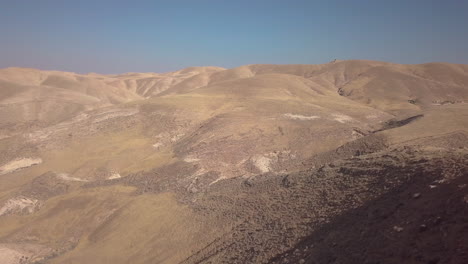 Flyby-aerial-of-Judaean-Desert-Mountains-before-sunset-02