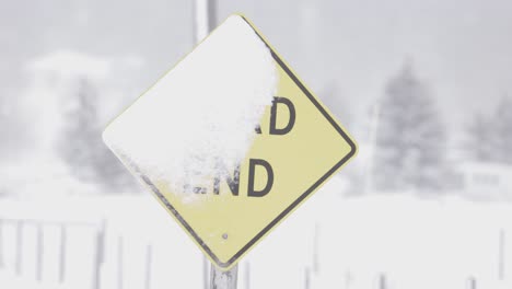 Dead-End-Sign-Covered-in-Snow-From-Blizzard