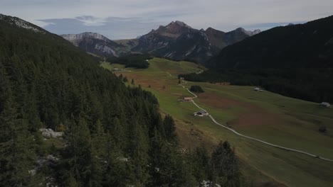 Plateau-Des-Glières-In-Haute-Savoie,-Frankreich