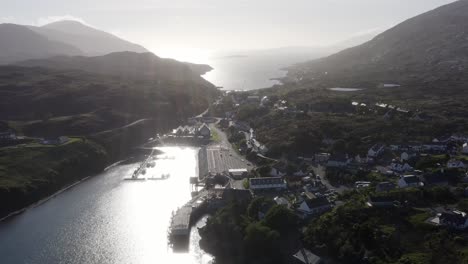 Drone-shot-of-the-village-of-Tarbert,-featuring-the-Isle-of-Harris-Distillery