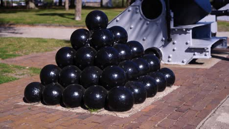 A-stack-of-Cannonballs-at-the-battery-in-Charleston,-SC