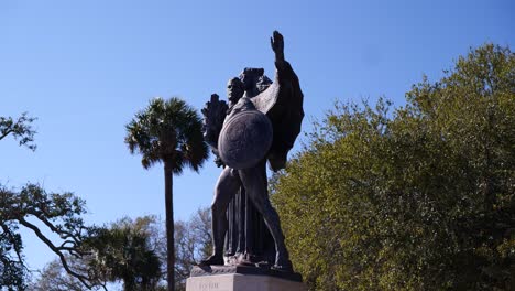 A-shot-of-the-statue-of-confederate-defenders-in-Charleston-at-white-point-Gardens
