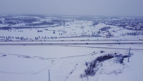 Paisaje-Nevado:-Vistas-Aéreas-De-Las-Comunidades-Canadienses-En-Invierno
