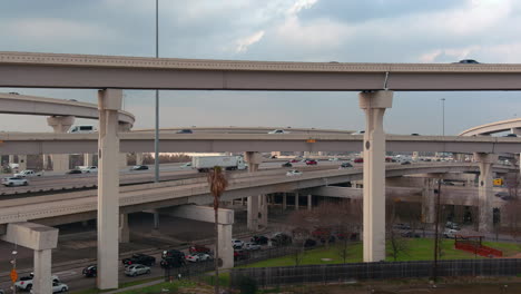 Luftaufnahme-Der-Autobahn-I-10-Und-Der-Autobahn-Beltway-8-In-Houston