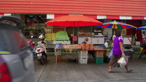 Typical-Asian-street-food-stall-in-farmer's-market