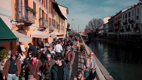 View-historical-canal-system-in-milan,-called-Naviglio-Grande
