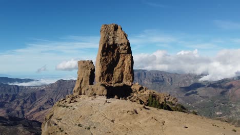 Flight-over-of-Roque-Nublo,-a-volcanic-rock-in-caldera-of-Tejeda,-Gran-Canaria,-Canary-islands,-Spain