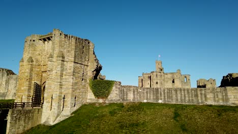 Warkworth-Castle-in-Northumberland,-England,-UK